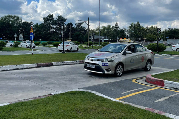 Lái Xe An Cư Bến Cát 4
